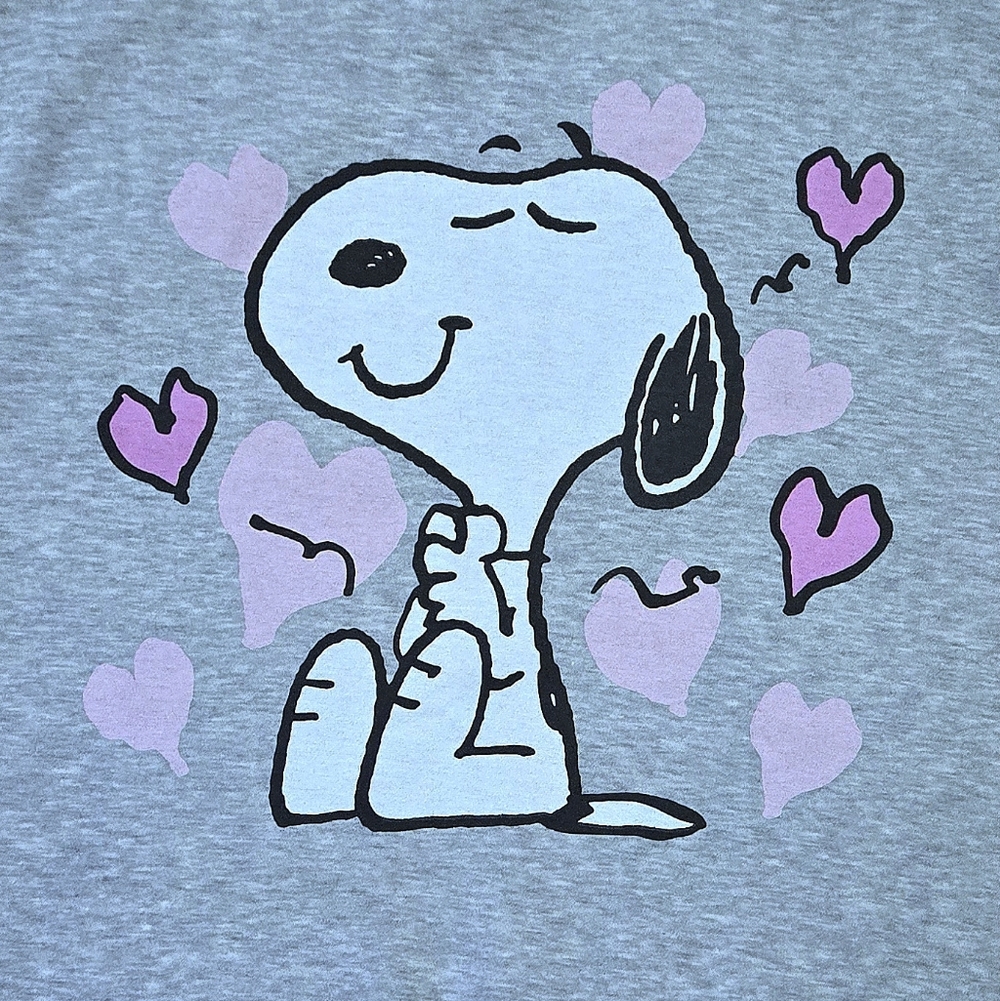 Peanuts🥜 Snoopy "Dreaming About You"😴 Sweatshirt - NWOT - Picture 13 of 15